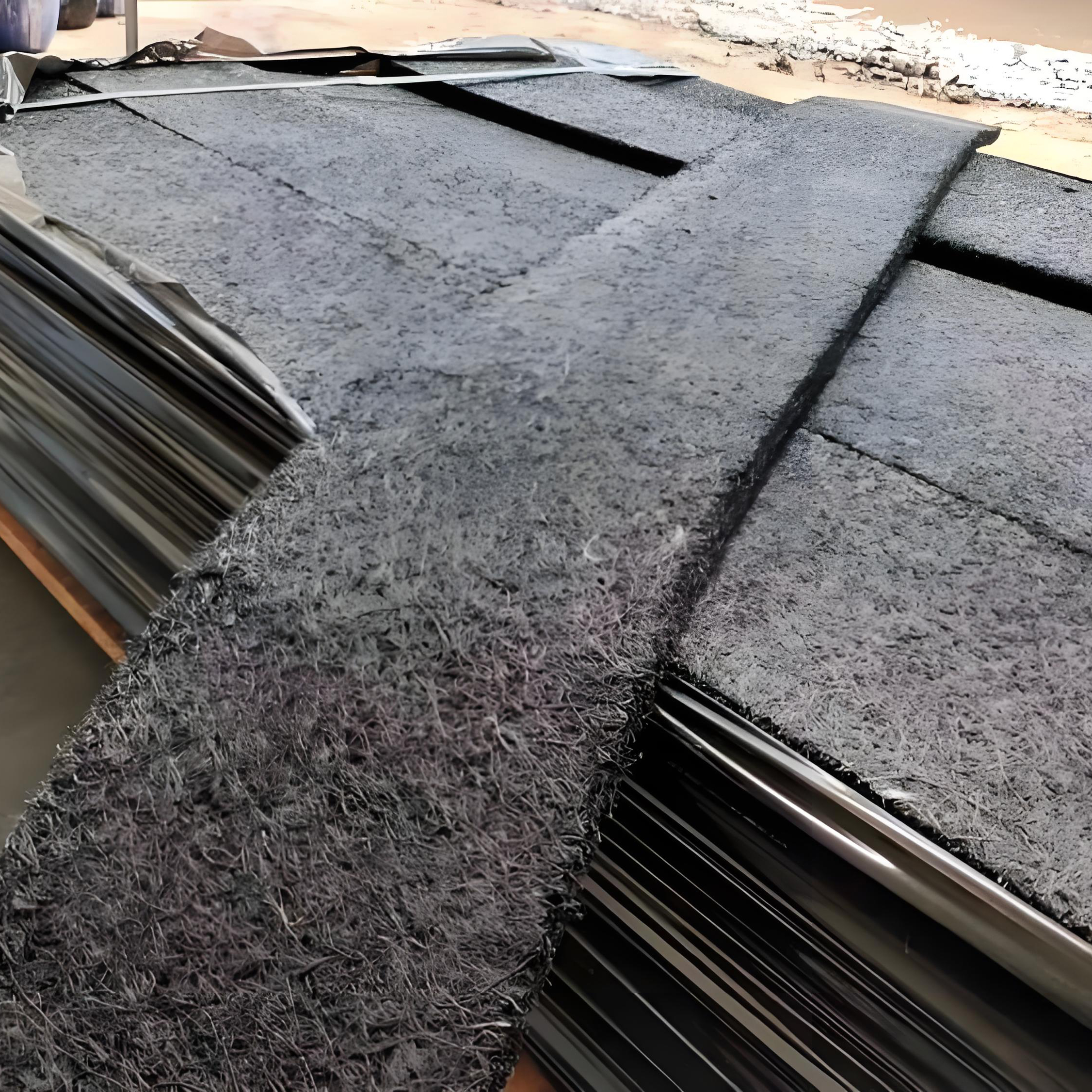 Asphalt-Impregnated Wood Board Makes a Comeback in Sustainable Construction